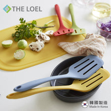 將圖片載入圖庫檢視器 THE LOEL 耐熱矽膠鍋鏟(皇室綠) / Korea Premium Silicone Green Turner